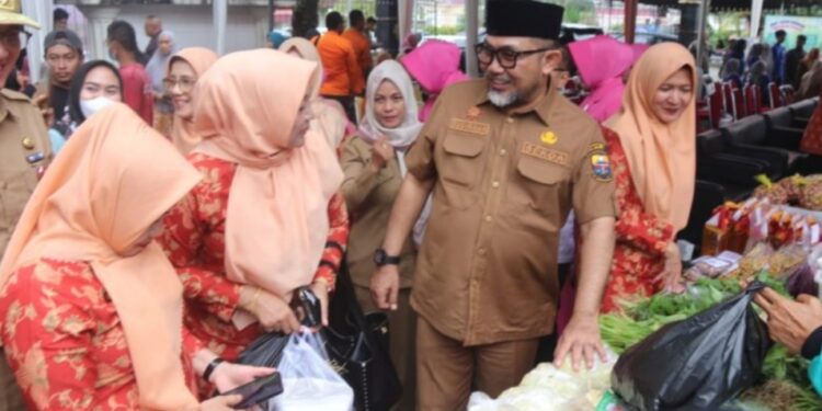 Sekda Sudirman: Bazar Ramadhan Bantu Masyarakat Penuhi Kebutuhan Pokok