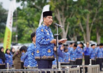 Pj Bupati Raden Najmi Memimpin Upacara Kesadaran Nasional Perdana 2025