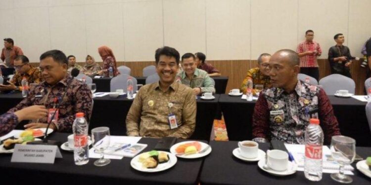 Raden Najmi Hadiri Rapat Sinkronisasi Penyusunan RPJMD Bersama Gubernur Jambi