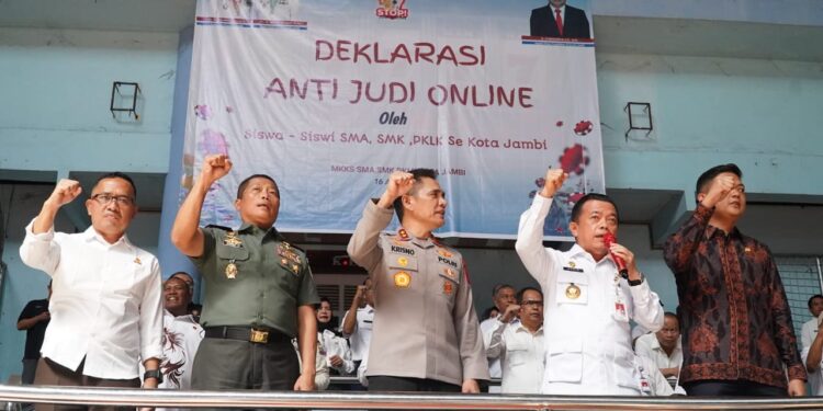 Gubernur Al Haris: Judi Online Dapat Merusak Mental dan Masa Depan Anak Bangsa