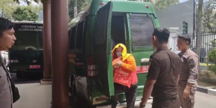 PN Jambi Tunda Sidang Ratu Narkoba Jambi, Ada Apa?