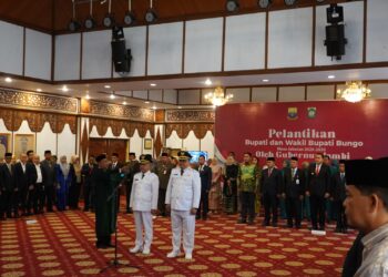 Gubernur Al Haris: Bupati Terpilih Harus Rangkul Semua Elemen Masyarakat