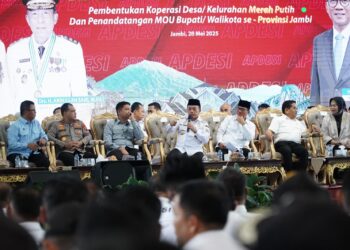 Gubernur Al Haris dan Mendes Sosialisasikan Koperasi Merah Putih, Target Rampung Akhir Mei