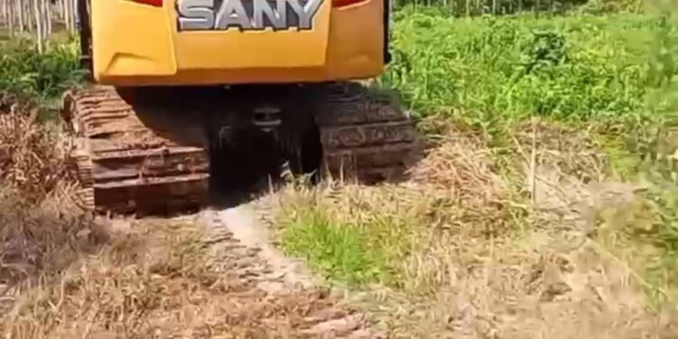 Ketua RLH Desak Penindakan Tegas Terhadap Alat Berat Ilegal di Kawasan Hutan Lindung Londerang, Teluk Dawan