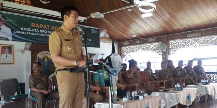 Rakor BPD Batanghari, Bupati Fadhil Pesan Jalankan Tugas Dengan Profesional dan Jaga Keharmonisan