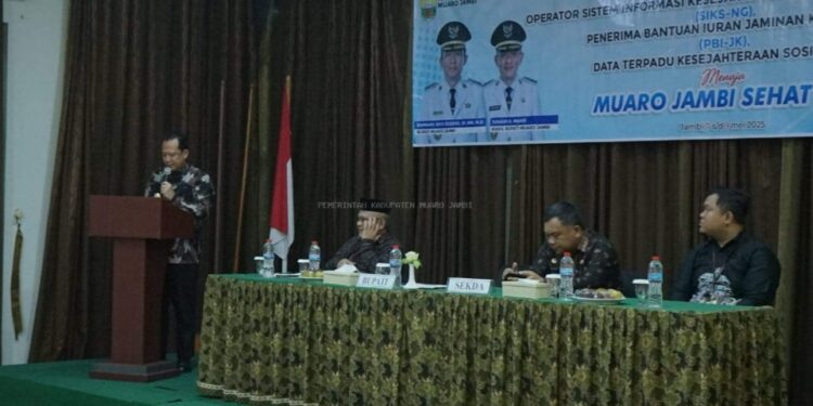 Bupati BBS Membuka Bimtek SIKS- NG Penerima Bantuan Iuran Jaminan Kesehatan dan Data Terpadu Kesejahteraan Sosial