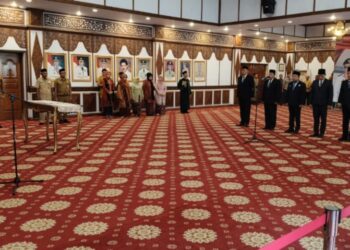 Al Haris Lantik Enam Pejabat Eselon II Provinsi Jambi 