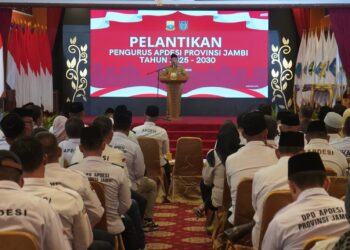 Gubernur Al Haris Harap APDESI Ujung Tombak Pembangunan Desa