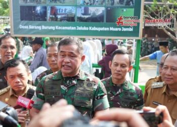 Bupati BBS Dampingi Kunker KSAD Jenderal TNI Maruli Simanjuntak di Desa Sarang Burung