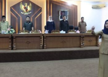 DPRD sampaikan pandangan fraksi Ranperda tentang RT RW Kabupaten Batang Hari