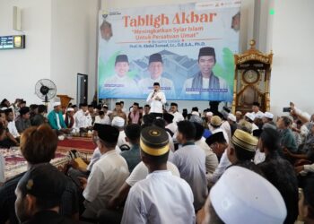 Masjid Raya Tsamaratul Insan Dipadati Ribuan Jemaah dalam Tabligh Akbar Pemprov Jambi