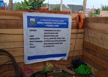 Tanpa Menampilkan Pagu Anggaran, Pembangunan Gedung SMAN 17 Muaro Jambi Diduga Sarat Korupsi 