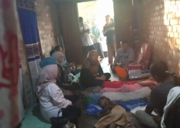 Ririn Novianty Anggota DPRD Provinsi Jambi Kunjungi Ibu Penderita Tumor Ganas di Desa Suka Maju 