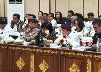Hadiri Rapat Konsolidasi Nasional di Bali, Gubernur Al Haris Sampaikan Saran dan Usulan Kepada Beberapa Menteri