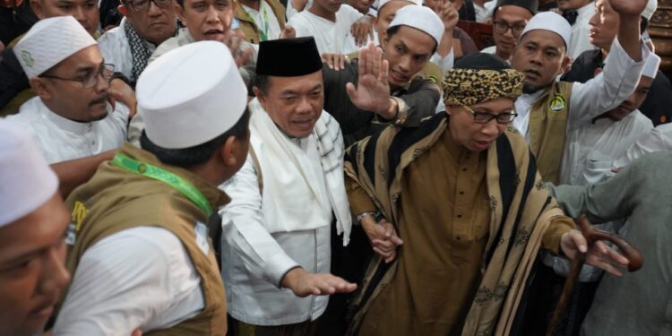 Pesan Inspiratif Buya Yahya: Gubernur Al Haris Rasakan Banyak Manfaat