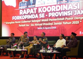 Gubernur Al Haris Tekankan Pentingnya Sinergi Program Pusat, Provinsi dan Kabupaten/Kota dalam Rapat Forkopimda Se-Provinsi Jambi