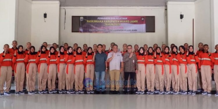 Sekda Muaro Jambi Hadiri Pelatihan Paskibraka Tahun 2025