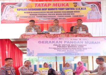 Kunker Kapolres ke Polsek Jajaran, Sediakan Beras Murah Untuk Warga 