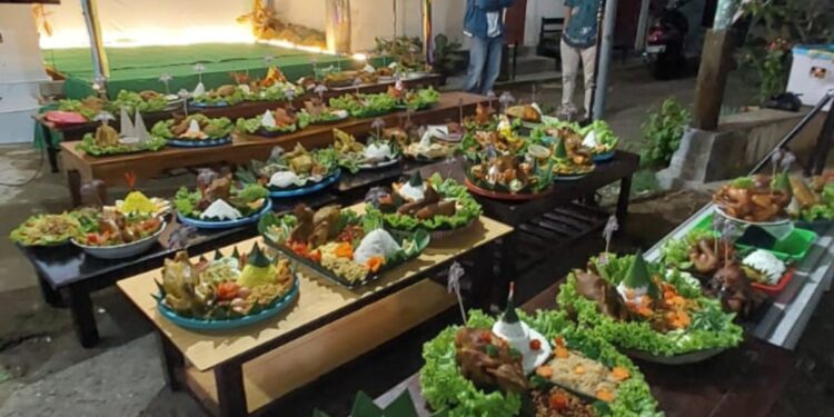 Meriahkan HUT RI, Warga RT 01 Dusun Manggis Desa Kadipaten Gelar Tasyakuran Tumpengan 