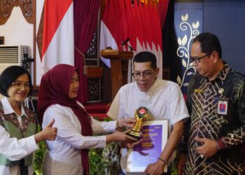 Hj. Hesti Haris Dorong Perajin Terus Berinovasi dan Jaga Warisan Budaya Daerah