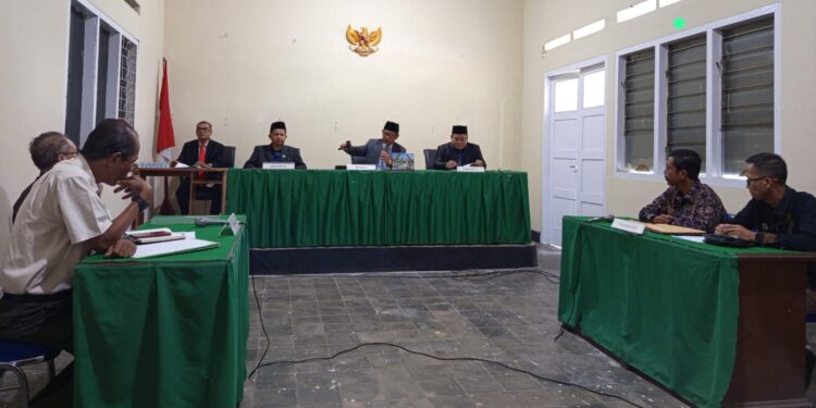  Hadirkan Saksi Ahli, Sidang Sengketa Permintaan Informasi Kades Rantau Puri Vs LSM Gerak Dilanjutkan Minggu Depan 