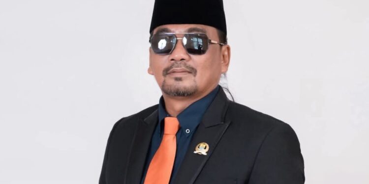 Yudi Hariyanto Anggota DPRD Propinsi Jambi, Desak APH Periksa Pekerjaan Jalan Lanjutan SD IT di Talang Babat 