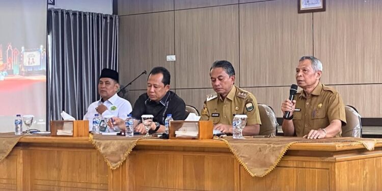 Bupati BBS Pimpin Rapat Persiapan MTQ Tingkat Provinsi Jambi Ke-54 yang Akan Digelar di Bukit Cinto KenangÂ
