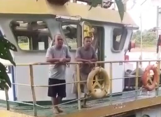 Tongkang Batu Bara Kembali Bersandar di Desa Sukaramai, Warga ingatkan jangan kembali terjadi keresahan