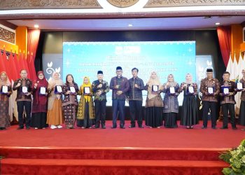 Gala Dinner HUT ke-54 KORPRI Provinsi Jambi: Sekda Sudirman Apresiasi ASN Berprestasi dan Purnabakti 2025