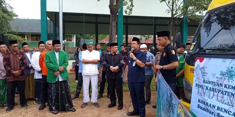 PCNU Muaro Jambi Bersama Bupati BBS Lepas 64 Ton Bantuan dan Uang Ratusan Juta untuk Korban Bencana Sumatera