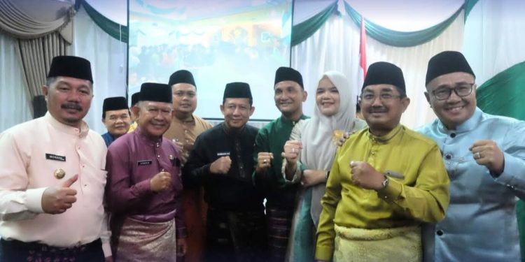 Bupati Bambang Bayu Suseno Hadiri HUT Ke-77 Kabupaten Batang Hari 