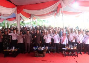 Bupati BBS Dampingi Tim Verifikasi Kemendagri Pemekaran Desa, Kasang Pudak Jadi Sorotan Desa Terpadat