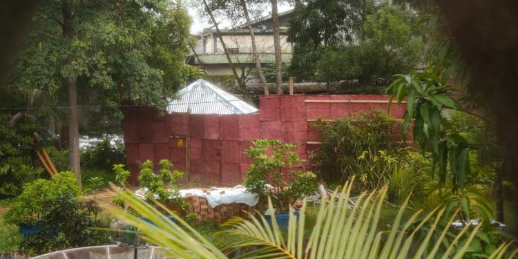 Dugaan Gudang BBM Ilegal Di RT 31 Palmerah Mencuat, Warga Resah Aparat Penegak Hukum Dinilai Bungkam