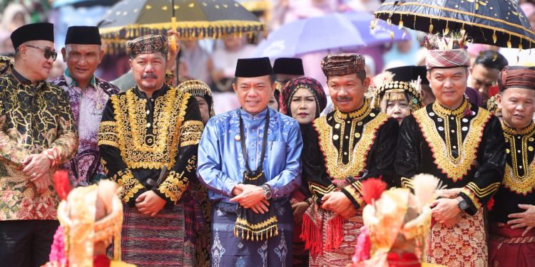 Hadiri Kenduri Sko Siulak Mukai, Gubernur Al Haris Apresiasi Masyarakat Pertahankan Nilai Budaya