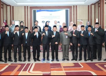 Bupati Muaro Jambi Bambang Bayu Suseno Lantik 10 Pejabat Tinggi Pratama 