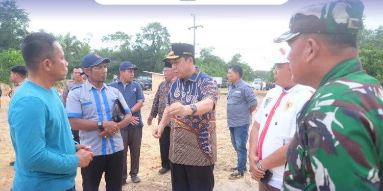 Bupati BBS Tinjau Pembangunan Koperasi Merah Putih di Desa Sungai Gelam