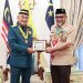 Mewakili Gubernur, ​Sekda Jambi Terima Anugerah Bintang Semangat Rimba dari Yang Dipertua Negeri Melaka