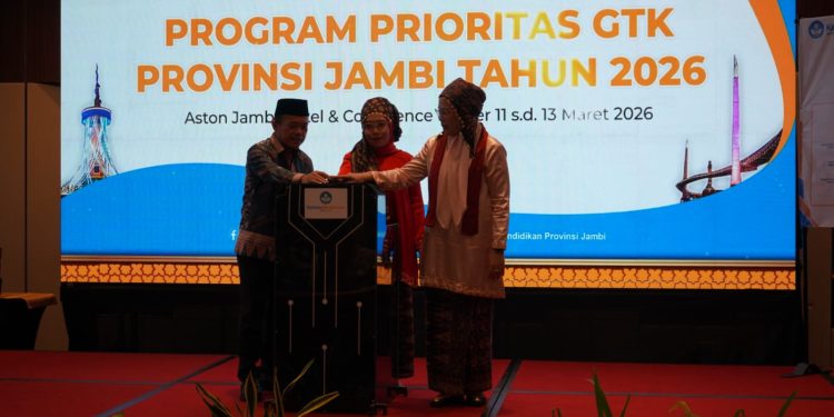 Gubernur Al Haris Dorong Penguatan SDM Guru pada Koordinasi Program Prioritas GTK 2026