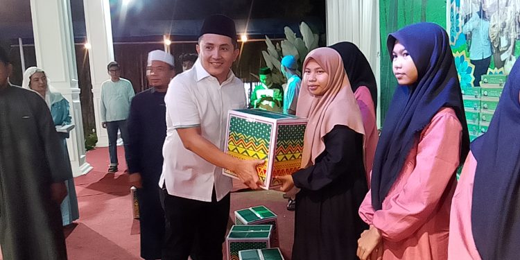 Suasana Hangat Buka bersama BGN Jambi, Santuni Anak Yatim Hingga Berbagi Dengan Para Relawan