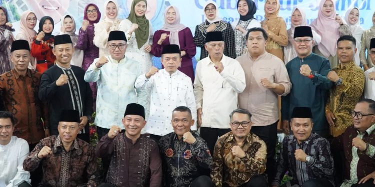 Halal Bihalal Sekaligus Open House di Kediaman Pribadi, Gubernur Al Haris Tekankan Pererat Kebersamaan
