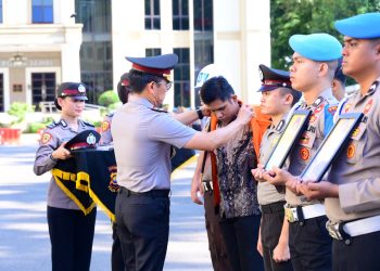 Polda Jambi Pecat Empat Oknum Polisi Langgar Kode Etik 
