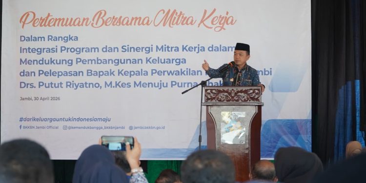 Memasuki Masa Pensiun, Gubernur Al Haris Apresiasi Kinerja Kepala BKKBN Provinsi Jambi Putut Riyatno