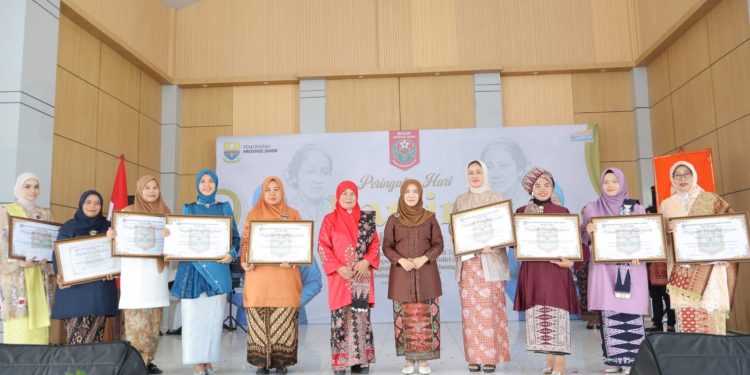 Gubernur Al Haris: Hari Kartini Momentum Perempuan Jambi Perkuat Peran dan Lindungi Generasi