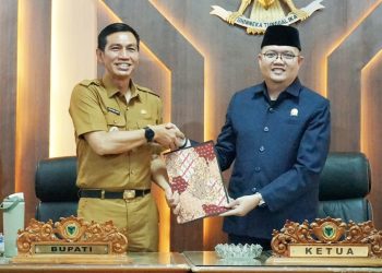 Rapat Paripurna LKPJ Tahun 2025, Bupati Fadhil Sampaikan Langsung di Hadapan DPRD Batang Hari