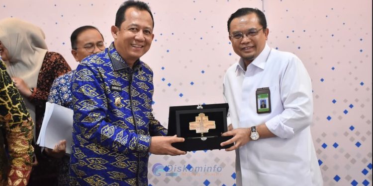 Tingkatkan Mutu Pendidikan di Muaro Jambi, Bupati BBS Hadiri Rakor dengan Kemendikdasmen RI di Jakarta 