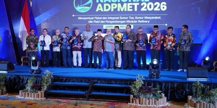 Buka Rakernas ADPMET 2026: Gubernur Al Haris Dorong Kilang Mini Mulut Tambang