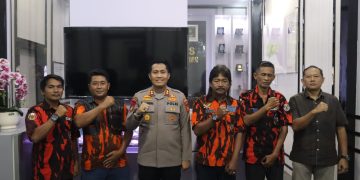 Silahturahmi Ormas Pemuda Pancasila (PP) Dankoti Berserta Pengurus, Disambut Hangat Oleh Kapolres Tanjabtim