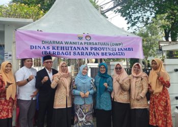 Hesnidar Haris Ajak Warga Jambi Perbanyak Shalawat Lewat Program Rabu Berkah