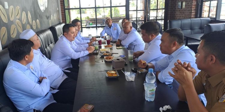 Pimpin Rapat Perdana, Ketua Umum Kadin Tanjab Timur Apif Firmansyah Tancap Gas Bahas Program Kerja