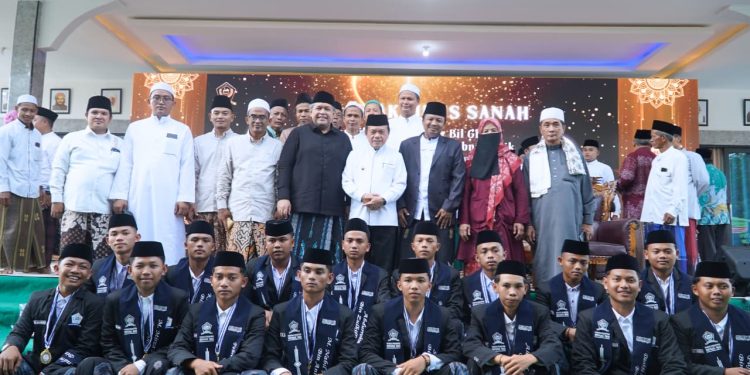 Gubernur Al Haris: Peran Ponpes Tak Tergantikan dalam Membentuk Akhlak dan Pengetahuan Generasi Muda